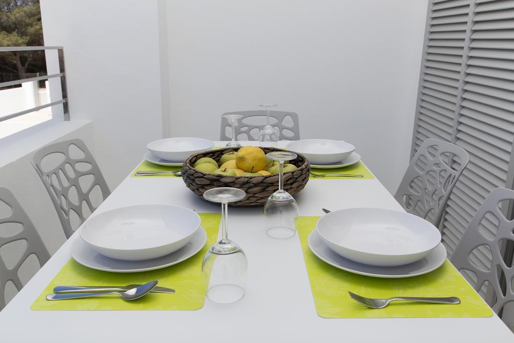 Apartamentos Proa - Emar Hotels Only Adults Es Pujols Extérieur photo