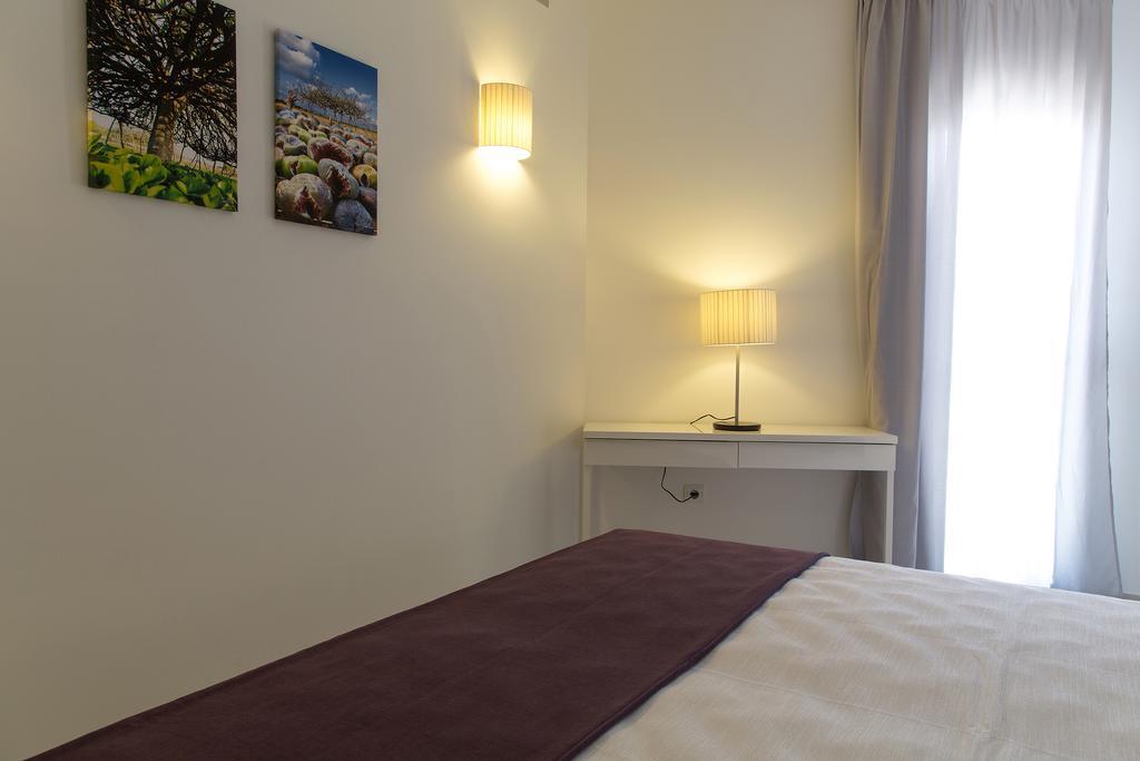 Apartamentos Proa - Emar Hotels Only Adults Es Pujols Extérieur photo